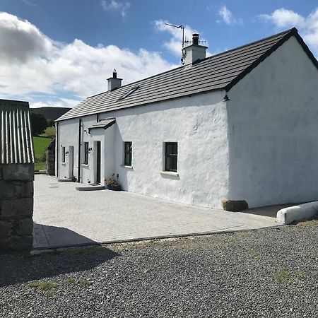 Mournes Family Cottage With Hot Tub Hilltown Bagian luar foto